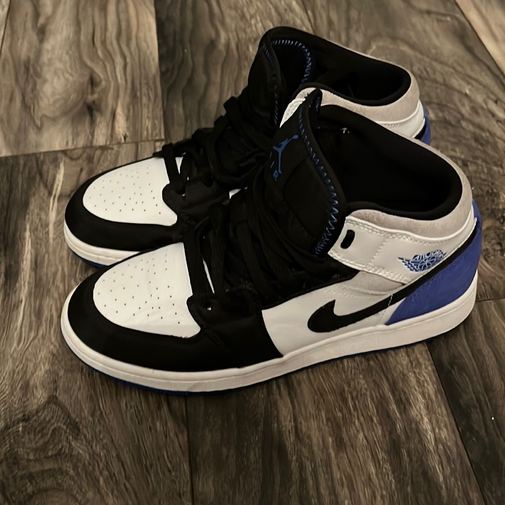 Nike Air Jordan 1 Mid